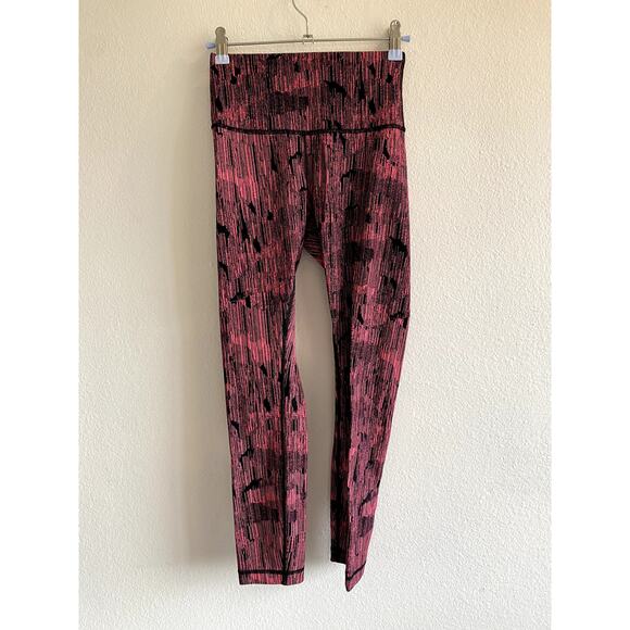 Lululemon 4 pink High Times 7/8 Leggings - Picture 2 of 5